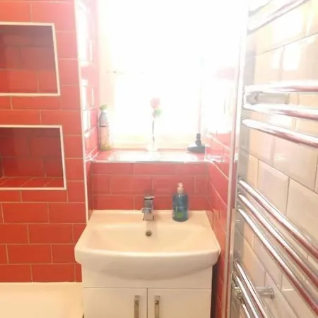 Beautiful 2 Bedroom Flat In Frampton Street London Exterior photo