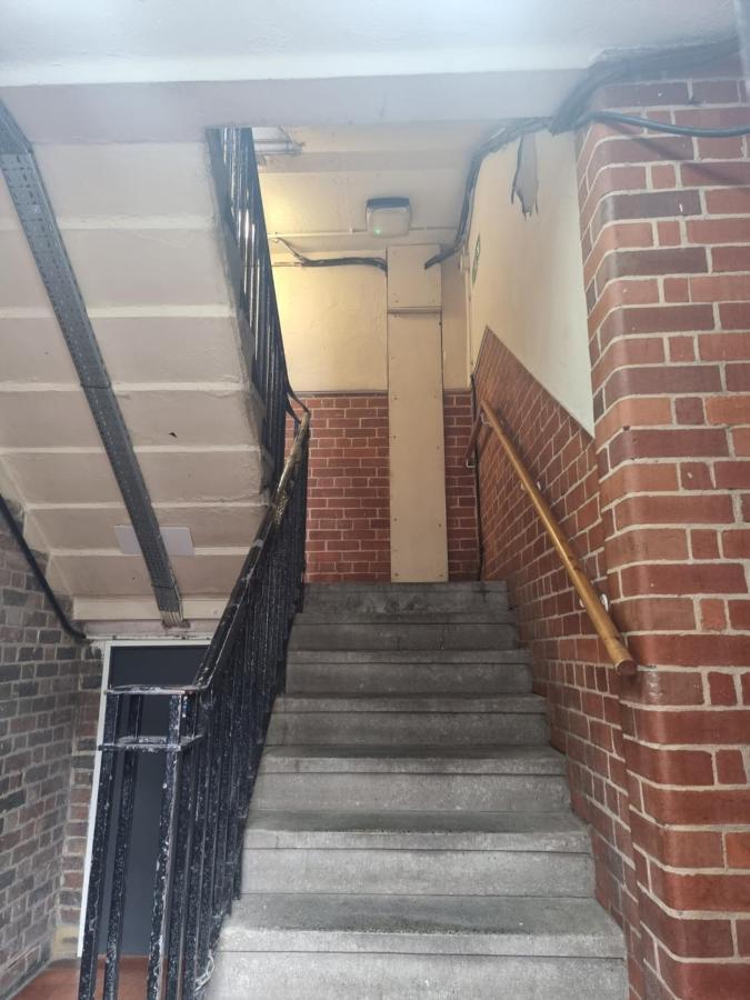 Beautiful 2 Bedroom Flat In Frampton Street *