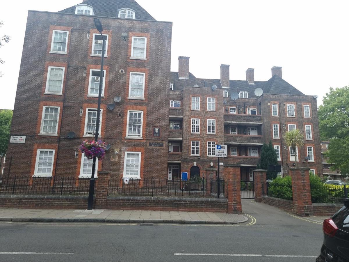 Beautiful 2 Bedroom Flat In Frampton Street *